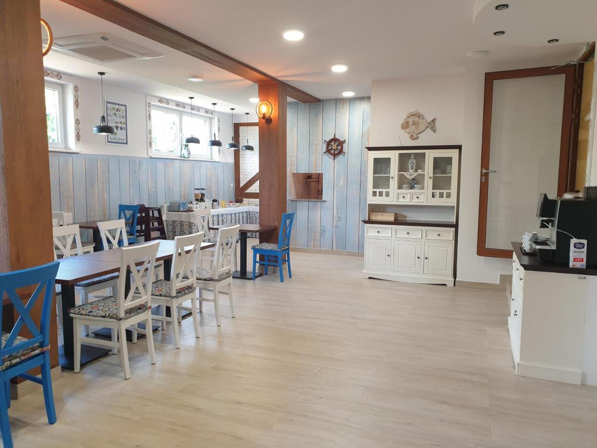 Dom Jastrzebia Z Basenem I Jacuzzi Διαμέρισμα Jastrzębia Góra Εξωτερικό φωτογραφία