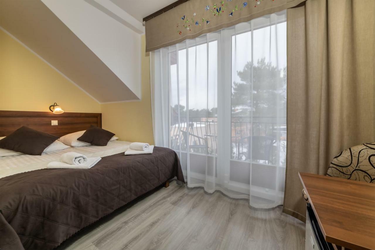 Dom Jastrzebia Z Basenem I Jacuzzi Διαμέρισμα Jastrzębia Góra Εξωτερικό φωτογραφία