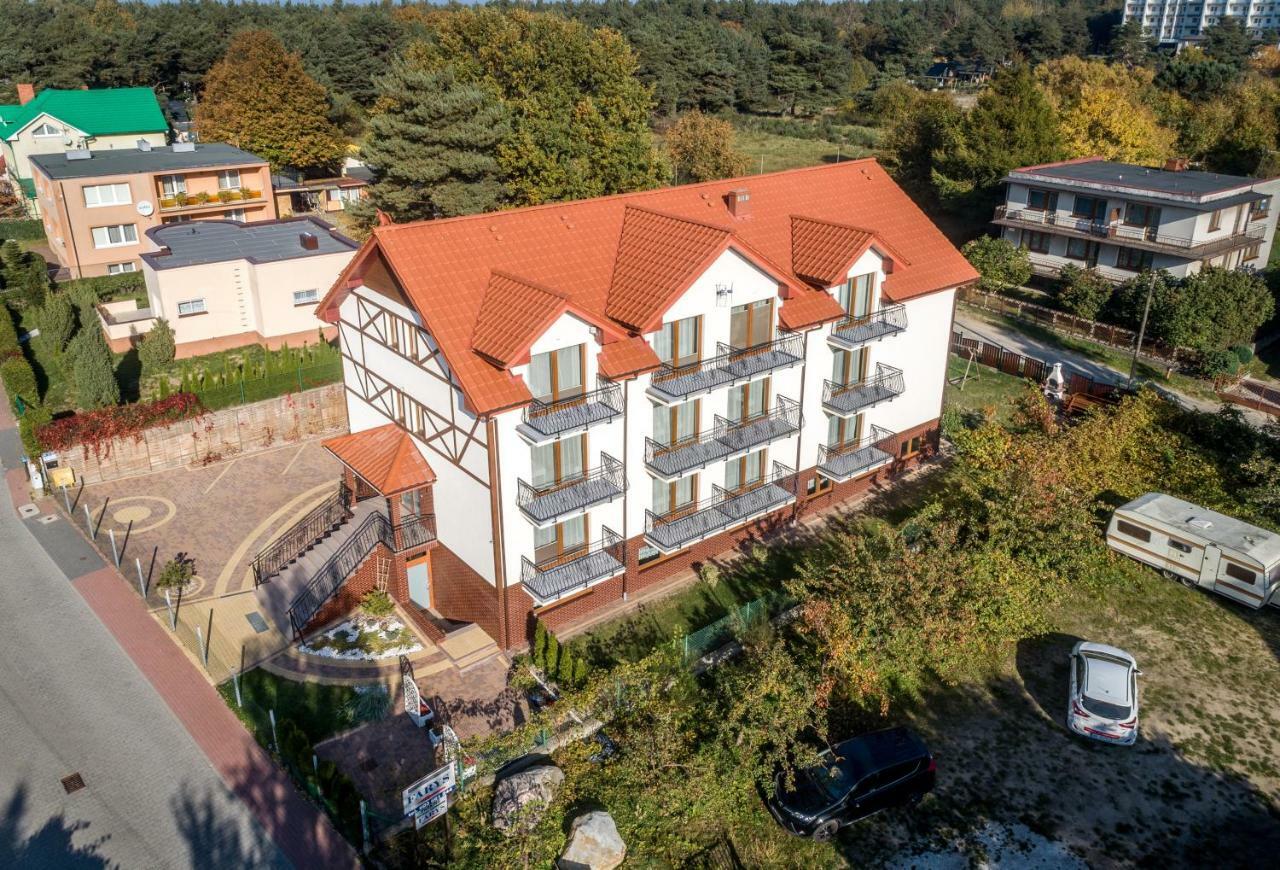 Dom Jastrzebia Z Basenem I Jacuzzi Διαμέρισμα Jastrzębia Góra Εξωτερικό φωτογραφία